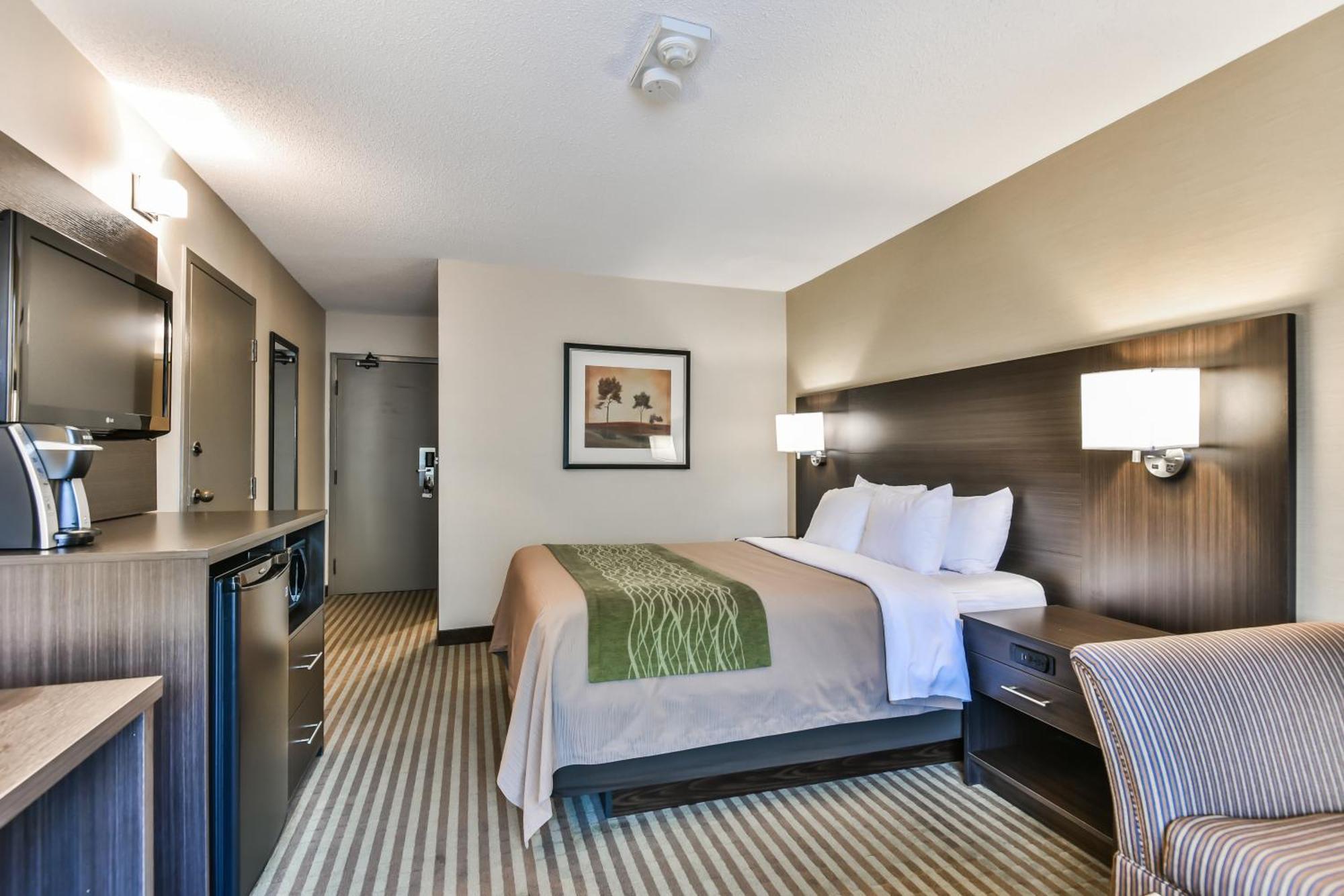 Comfort Inn Chatham-Kent Exterior photo