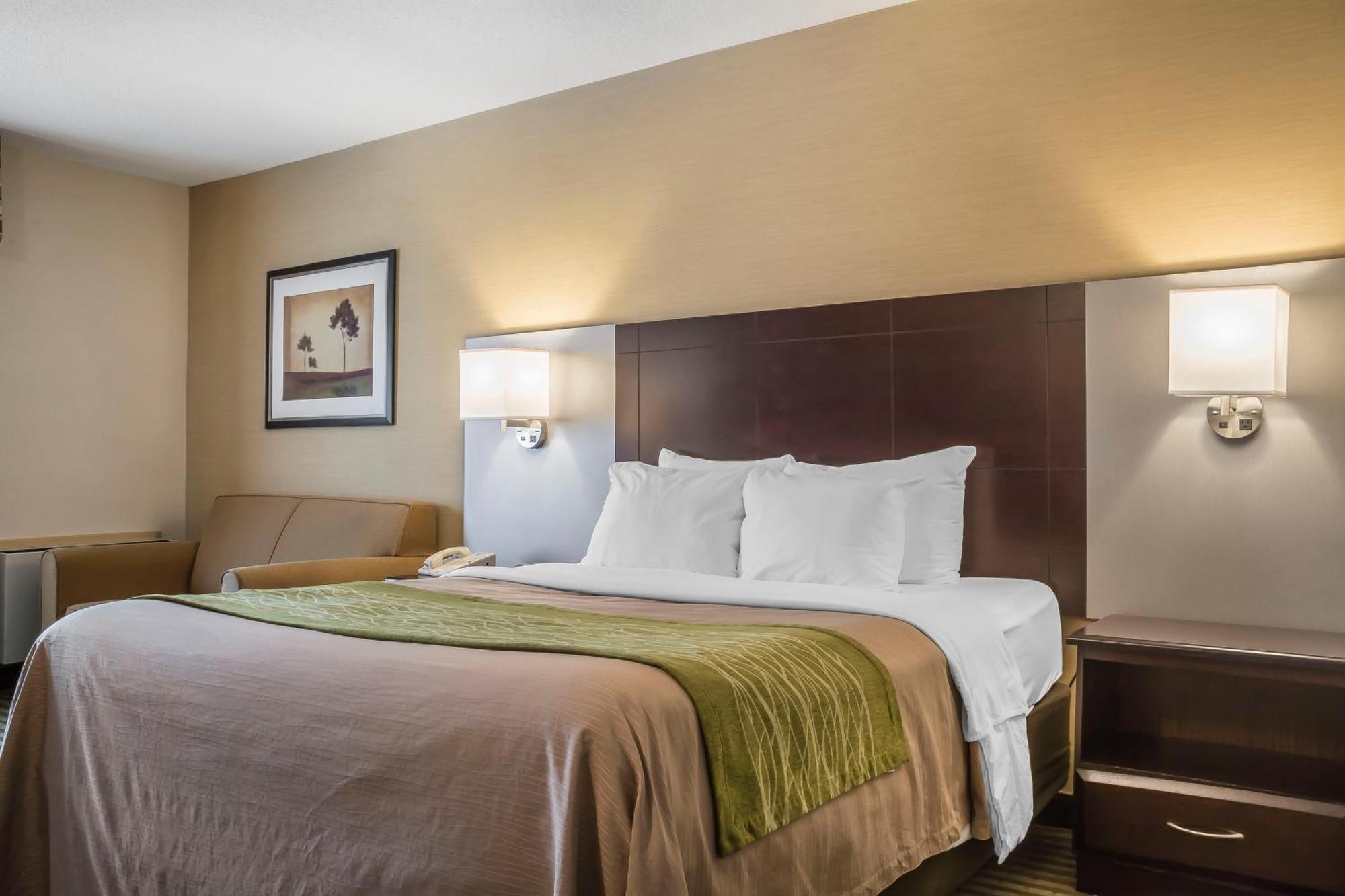 Comfort Inn Chatham-Kent Exterior photo