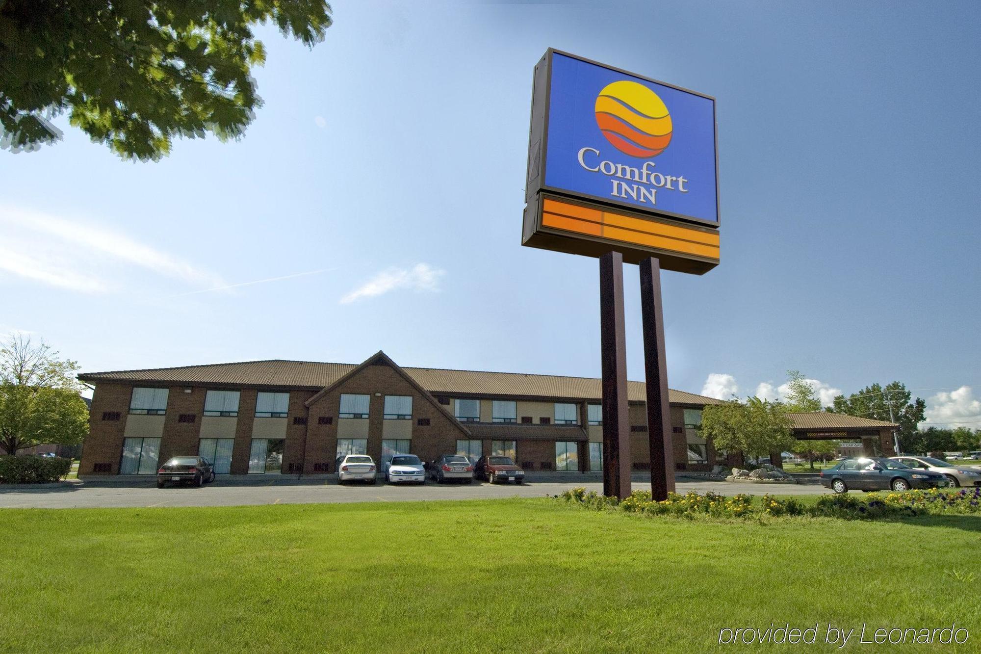 Comfort Inn Chatham-Kent Exterior photo