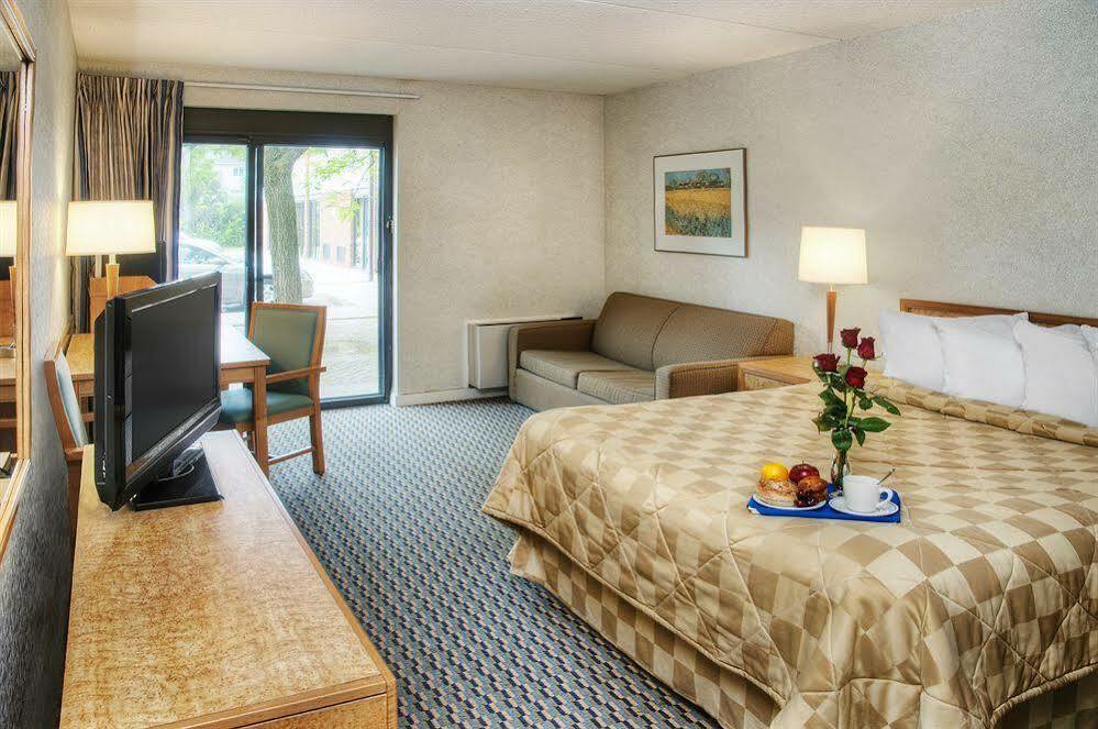 Comfort Inn Chatham-Kent Exterior photo